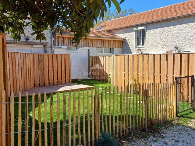 Maison location à Parnac, Lot