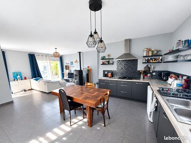Maison vente à Saint-Sornin, Charente