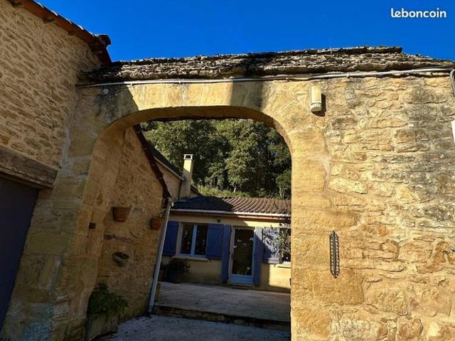 Maison vente à Sarlat-la-Canéda, Prats-de-carlux