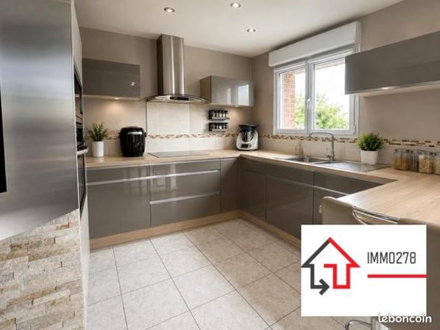 Maison vente à Dunkerque, Steenvoorde