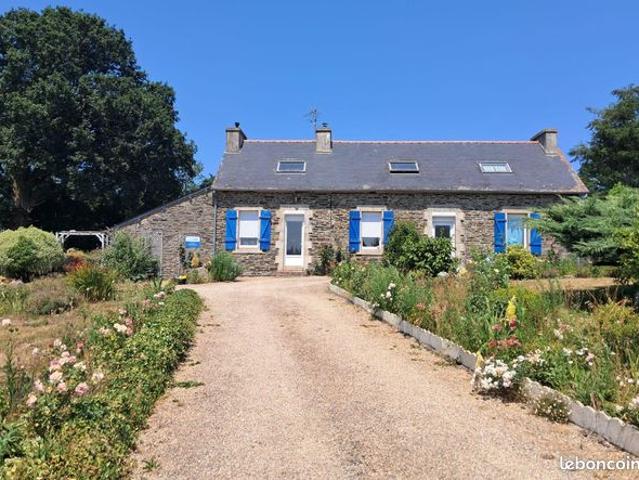 Maison vente à Le Moustoir, Côtes-d'Armor