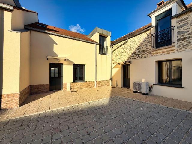 Maison vente à Melun, Réau