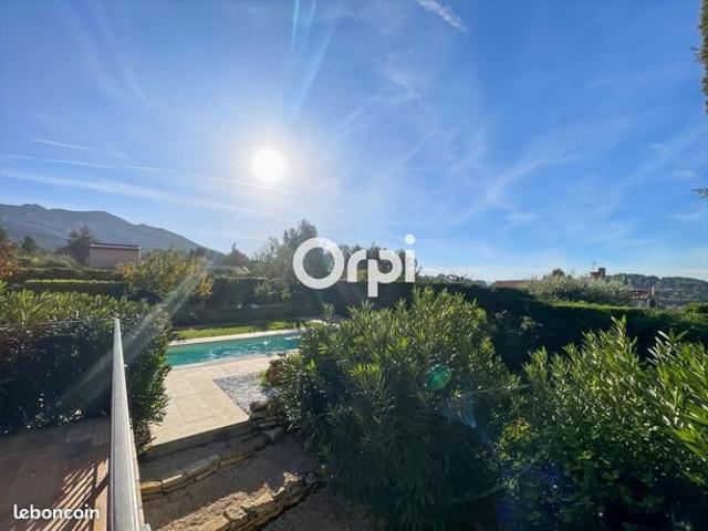 Maison vente à Marseille, Roquevaire