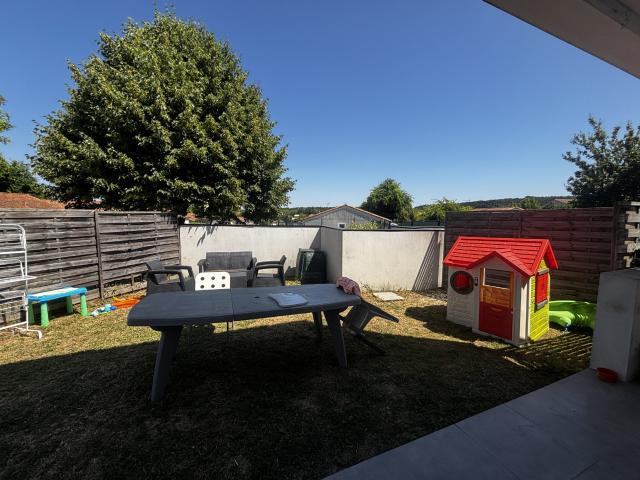 Maison vente à Angoulême, La Couronne