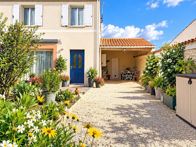 Maison vente à Fief de la Vigne, Ferrières