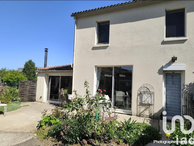 Maison vente à Saintes