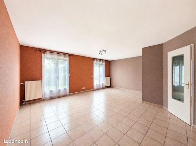 Maison vente à Cherbourg, Lieusaint
