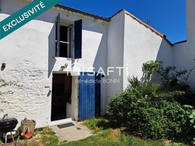 Maison vente à Chaillevette, Fief du Bourg