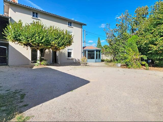 Maison vente à Vienne, Auberives-sur-varèze