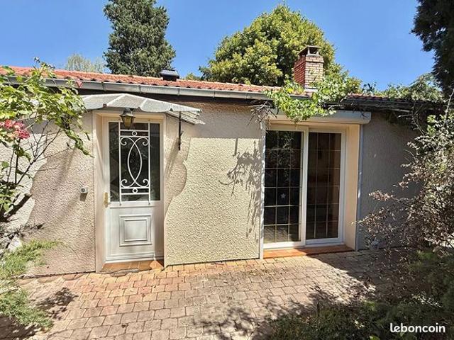 Maison vente à Riom, Vensat
