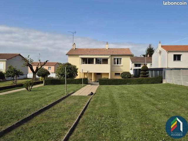 Maison vente à Fontenay-le-Comte, La Meilleraie-tillay
