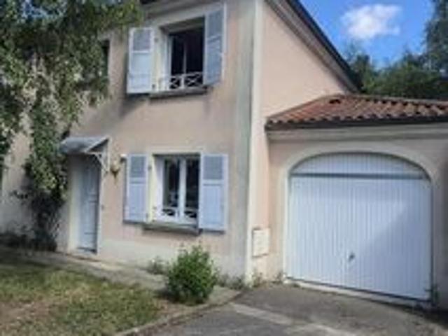 Maison vente à Bourg-en-Bresse, Bourg-en-bresse