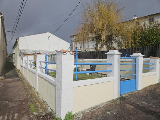 Maison vente à Saintes