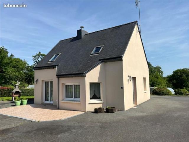 Maison vente à Guingamp, Bretagne