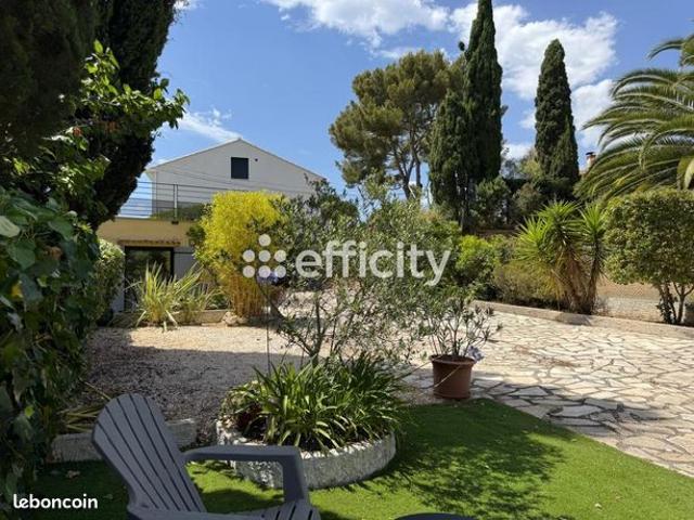 Maison vente à Arrondissement de Toulon, Sanary-sur-mer