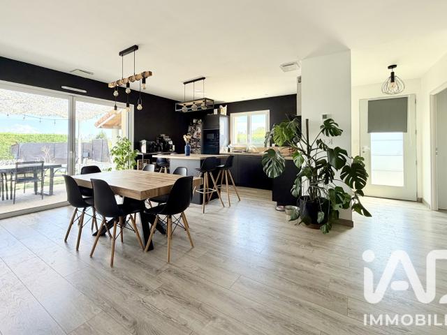 Maison vente à Tournon-sur-Rhône, Colombier-le-jeune