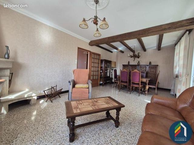 Maison vente à Fontenay-le-Comte, La Meilleraie-tillay