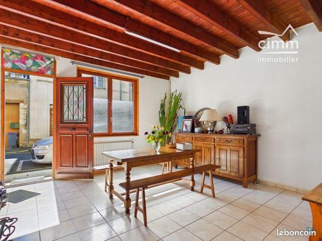 Maison vente à Saumur, Longué-jumelles