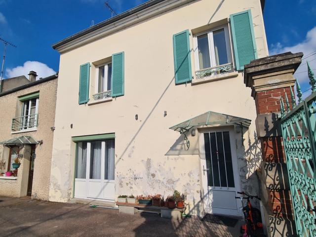 Maison vente à Mantes-la-Jolie, Nézel