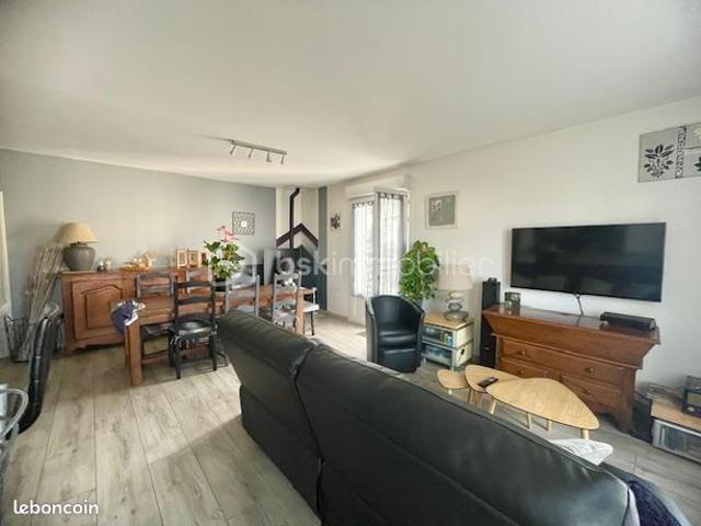 Maison vente à Nîmes, Le Cailar