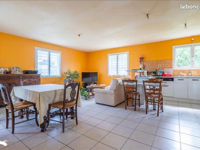 Maison vente à Lesparre-Médoc, Saint-germain-d'esteuil