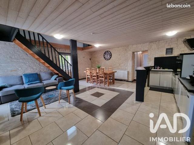 Maison vente à Montmorillon, Lizant