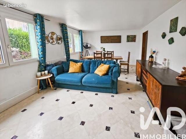 Maison vente à Évry, Yerres