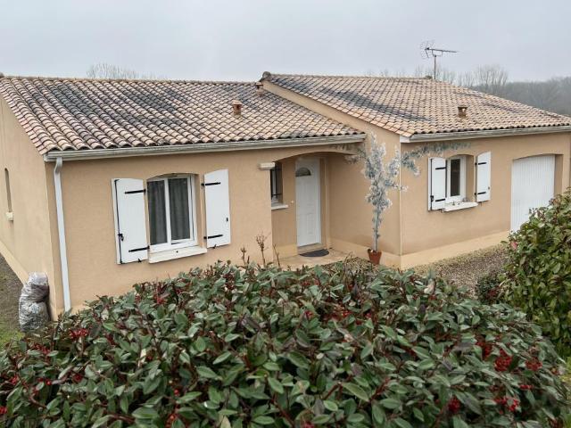 Maison vente à Confolens, Nouvelle-Aquitaine