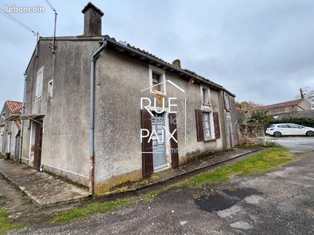 Maison vente à Parthenay, Thénezay