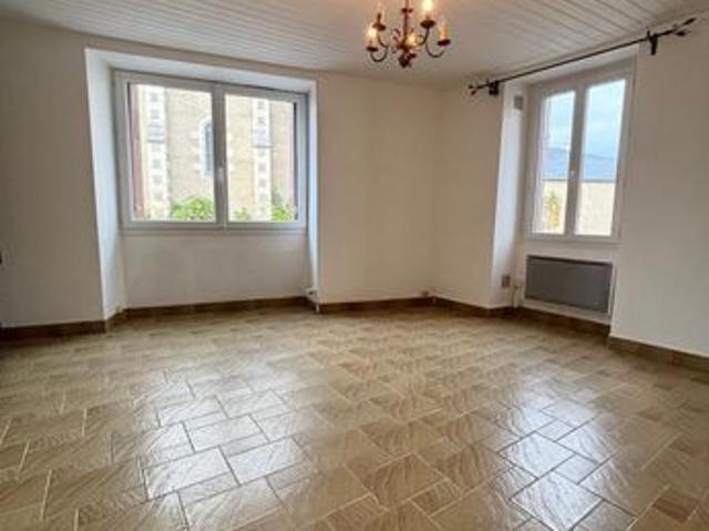 Maison vente à Montargis, La Bussière