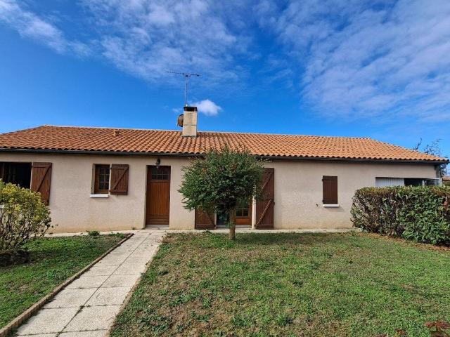 Maison vente à Nueil-les-Aubiers, Deux-Sèvres
