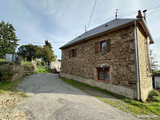 Maison vente à Riom, Sainte-christine