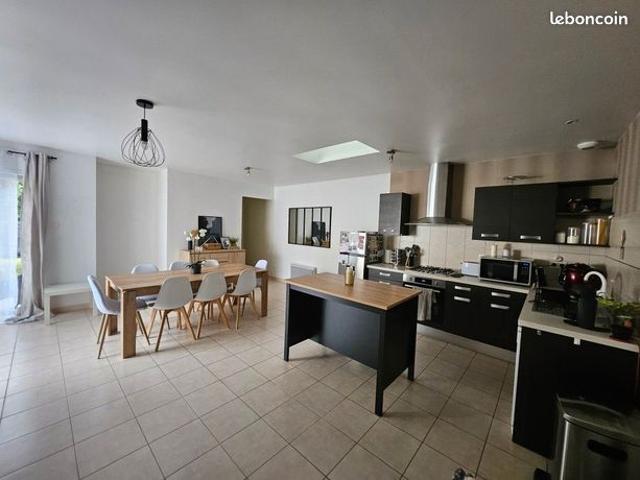 Maison vente à La Rochelle, Villedoux