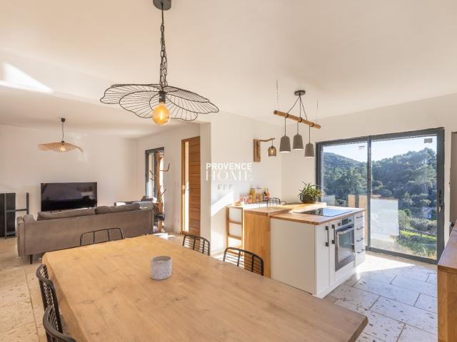 Maison vente à Apt, Taillades