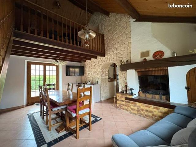 Maison vente à La Ferté-Gaucher, Seine-et-Marne