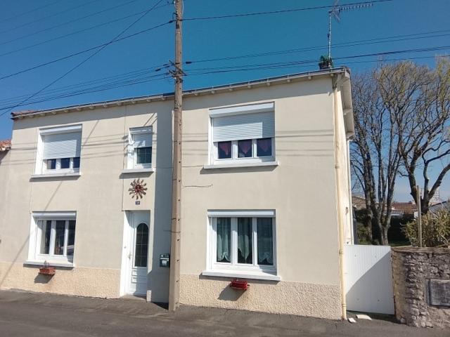 Maison vente à Fontenay-le-Comte, Fontenay-le-comte