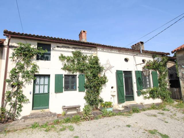 Maison vente à Montmorillon, Joussé