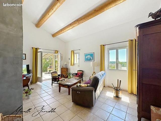 Maison vente à Nîmes, Beaucaire