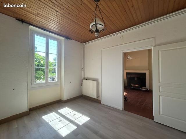 Maison vente à Langon, Sainte-croix-du-mont