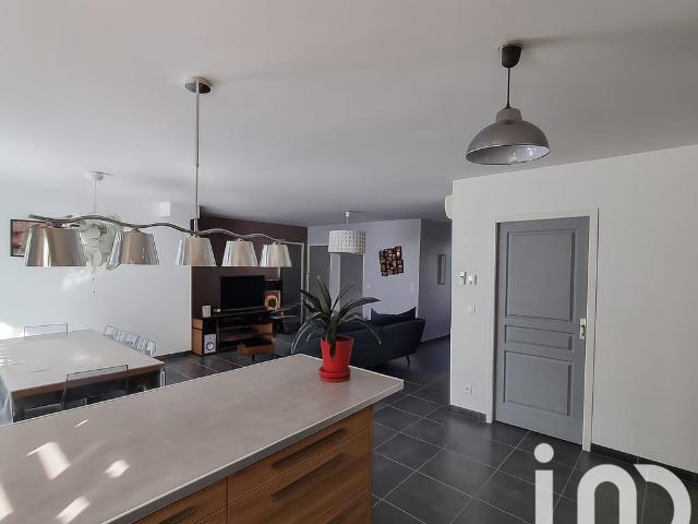 Maison vente à Beauvoisin