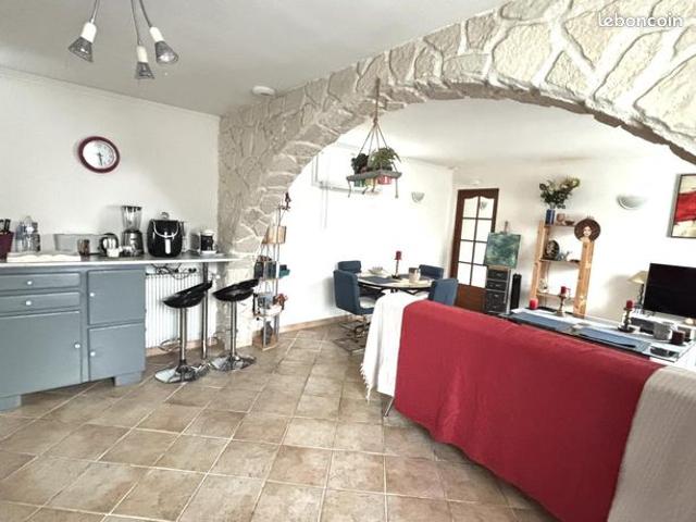 Maison vente à Chinon, Cléré-les-pins