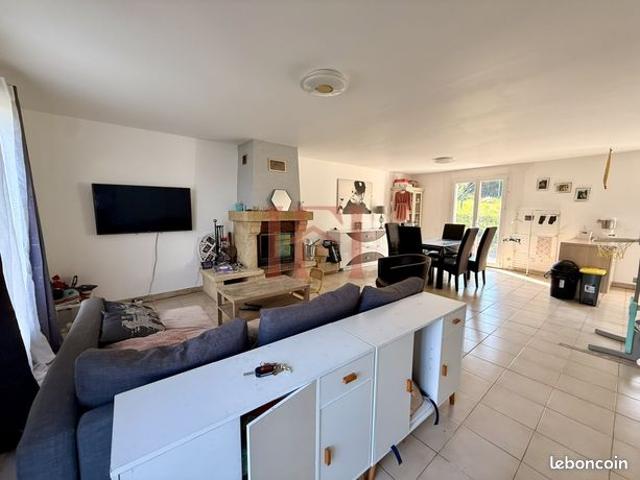 Maison vente à Vendôme, Morée