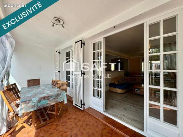 Maison vente à Montel-de-Gelat, Puy-de-Dôme
