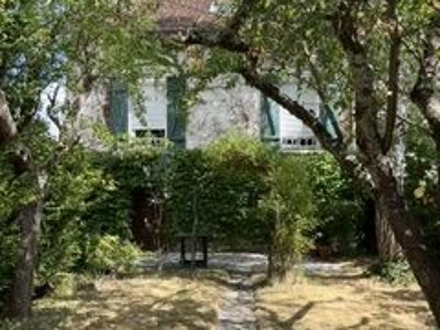Maison vente à Fontainebleau, Montcourt-fromonville