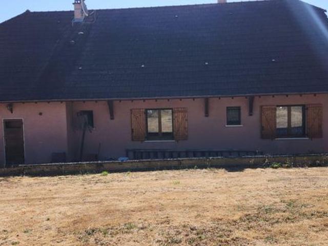 Maison vente à Louhans-Châteaurenaud, Louhans