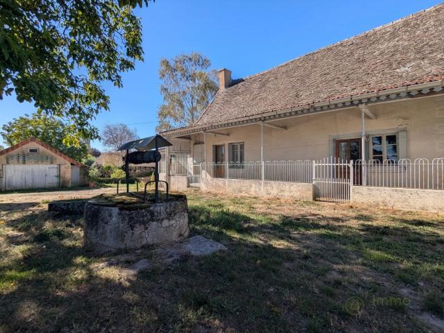 Maison vente à L'Abergement-Sainte-Colombe, Saône-et-Loire