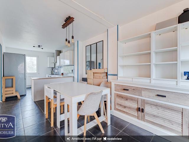 Maison vente à La Garenne Vaubrault, Nazelles-Négron