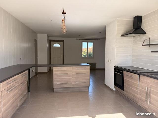 Maison vente à Saintes, Thaims