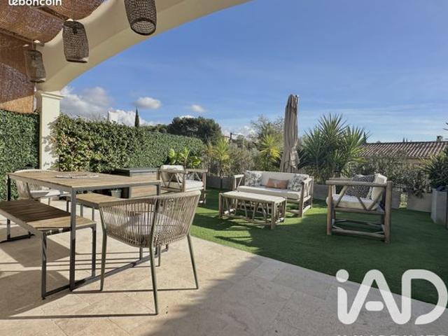 Maison vente à Forcalquier, Le Castellet