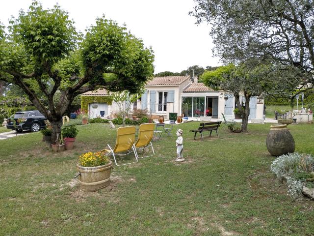 Maison vente à Carpentras, Puyméras